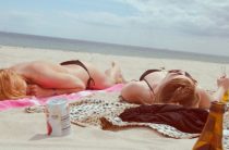 Женские советы: как не порвать колготки?